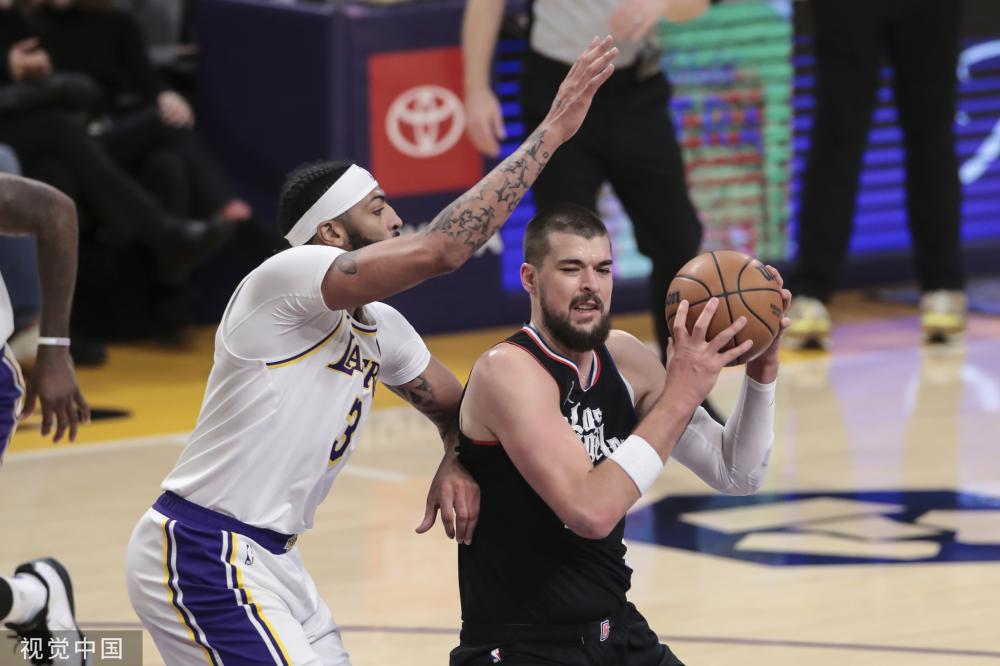 员与教练因 员与教练因